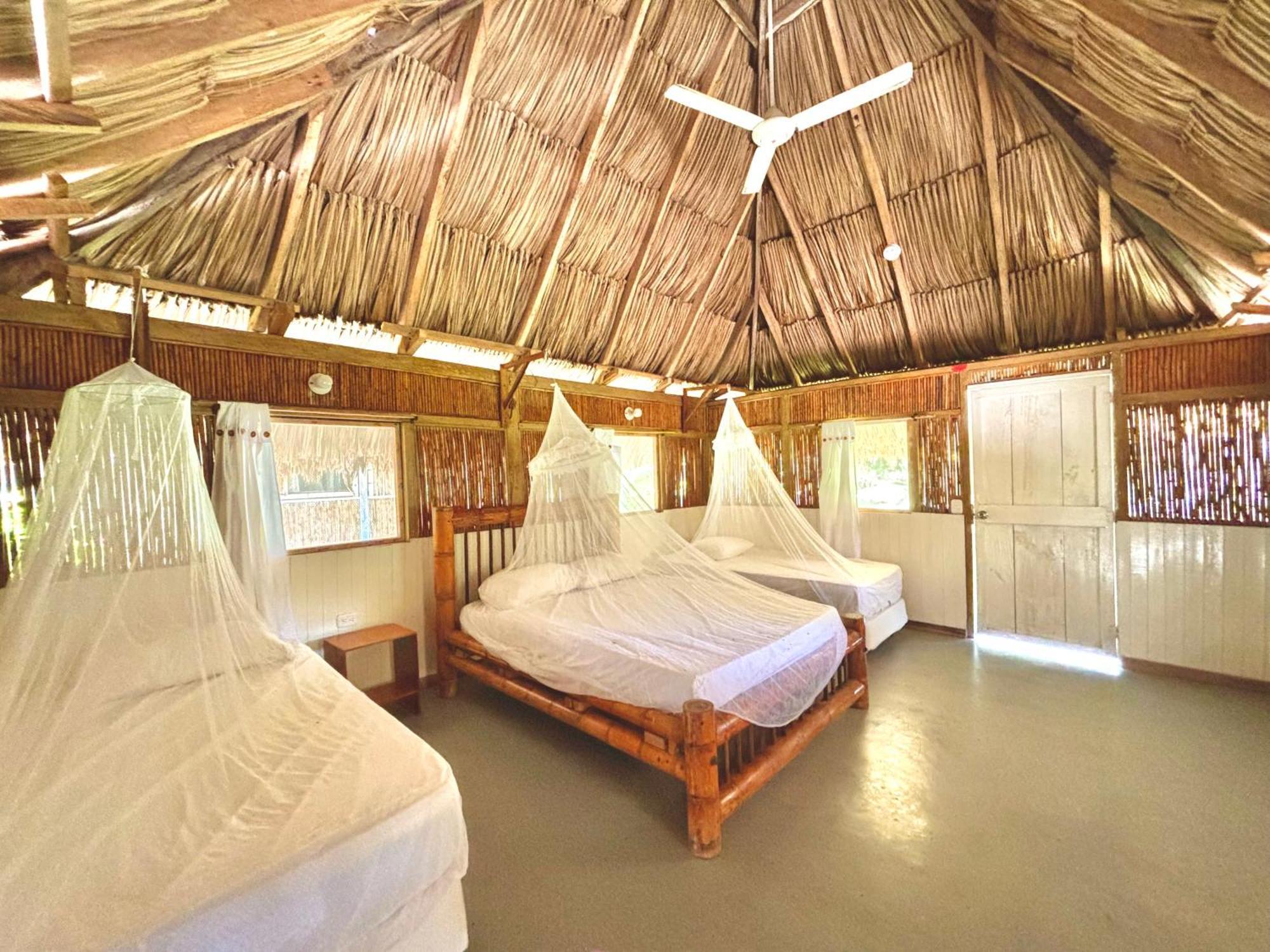 Hotel Playa Bonita Tayrona ブリタカ エクステリア 写真